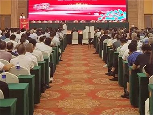 党员闯创干，奋战新时代——庆祝中国共产党成立102周年